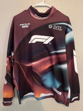Formula 1 Men’s Turtleneck Sweater in Maroon Gradient